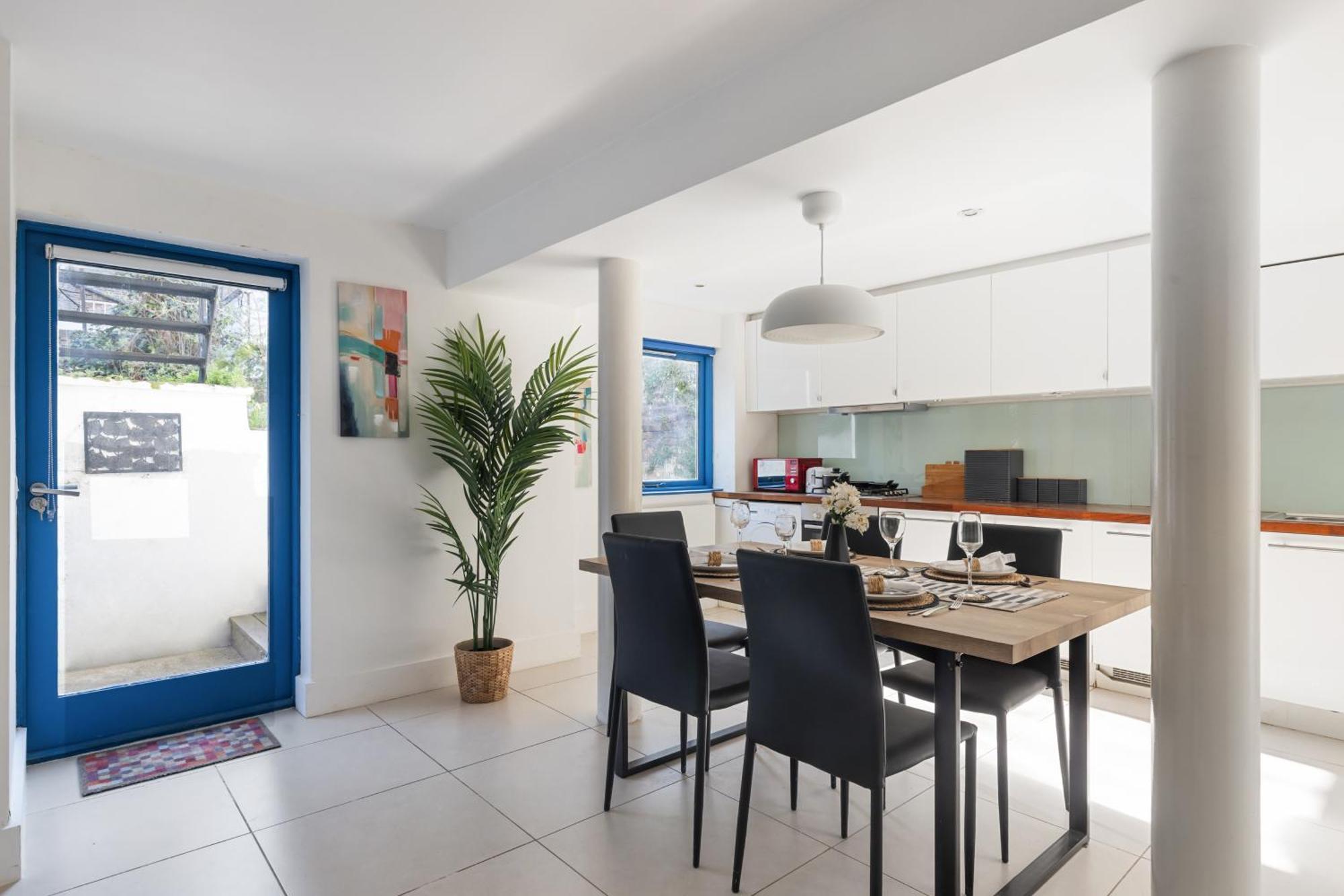 Apartment Bright & Cosy 2 Bedroom With Garden In London