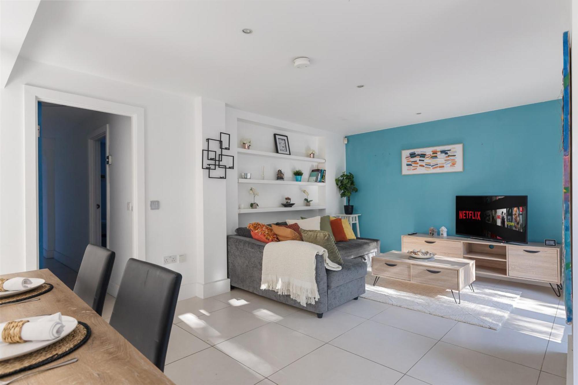 Bright & Cosy 2 Bedroom With Garden In Apartment London